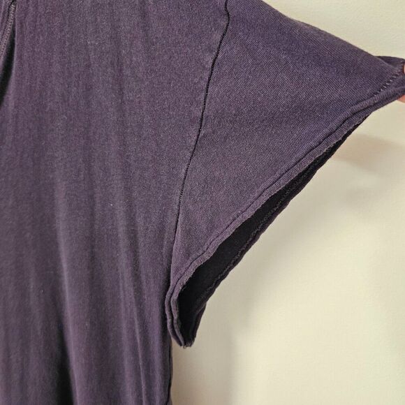 EUC WE THE FREE BLACK LOOSE FITTING SPLIT V NECK TEE SIZE SMALL - Picture 9 of 13